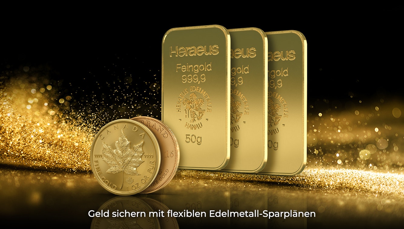 Ein schwarzer Hintergrund, auf dem Boden schwebt Goldstaub, davor sind drei Goldbarren und zwei Goldmünzen abgebildet. Unten im Bild steht "Geld sichern mit flexiblen Edelmetall-Sparplänen". Golden Gates Anerkannter Edelmetallhändler.